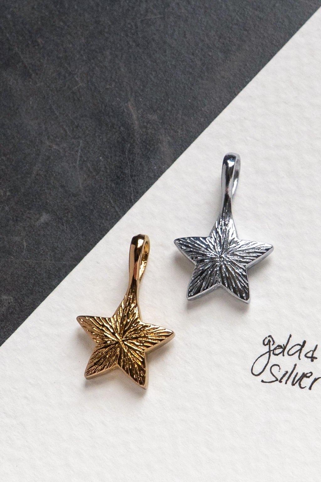 look up little star pendant