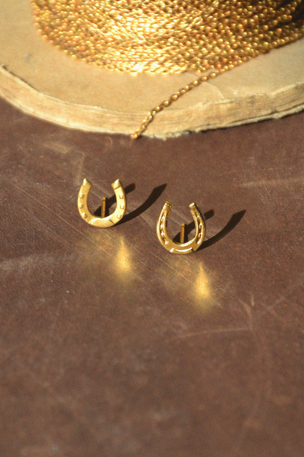 Ride ‘Em High Horseshoe Studs