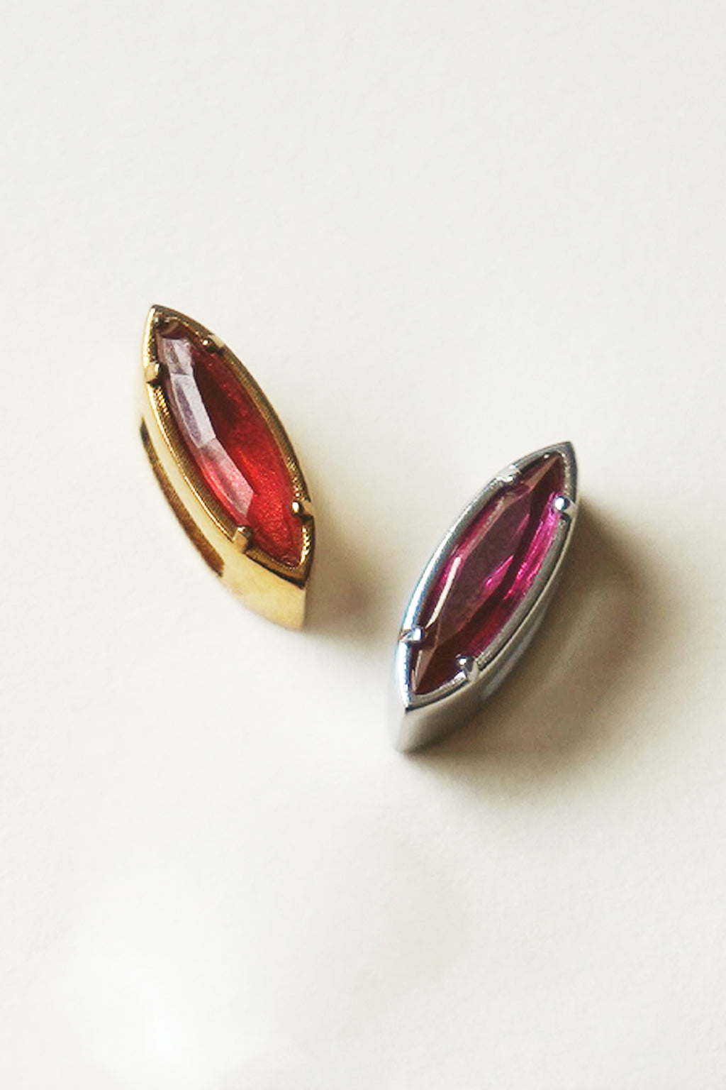 month by month birthstone slider