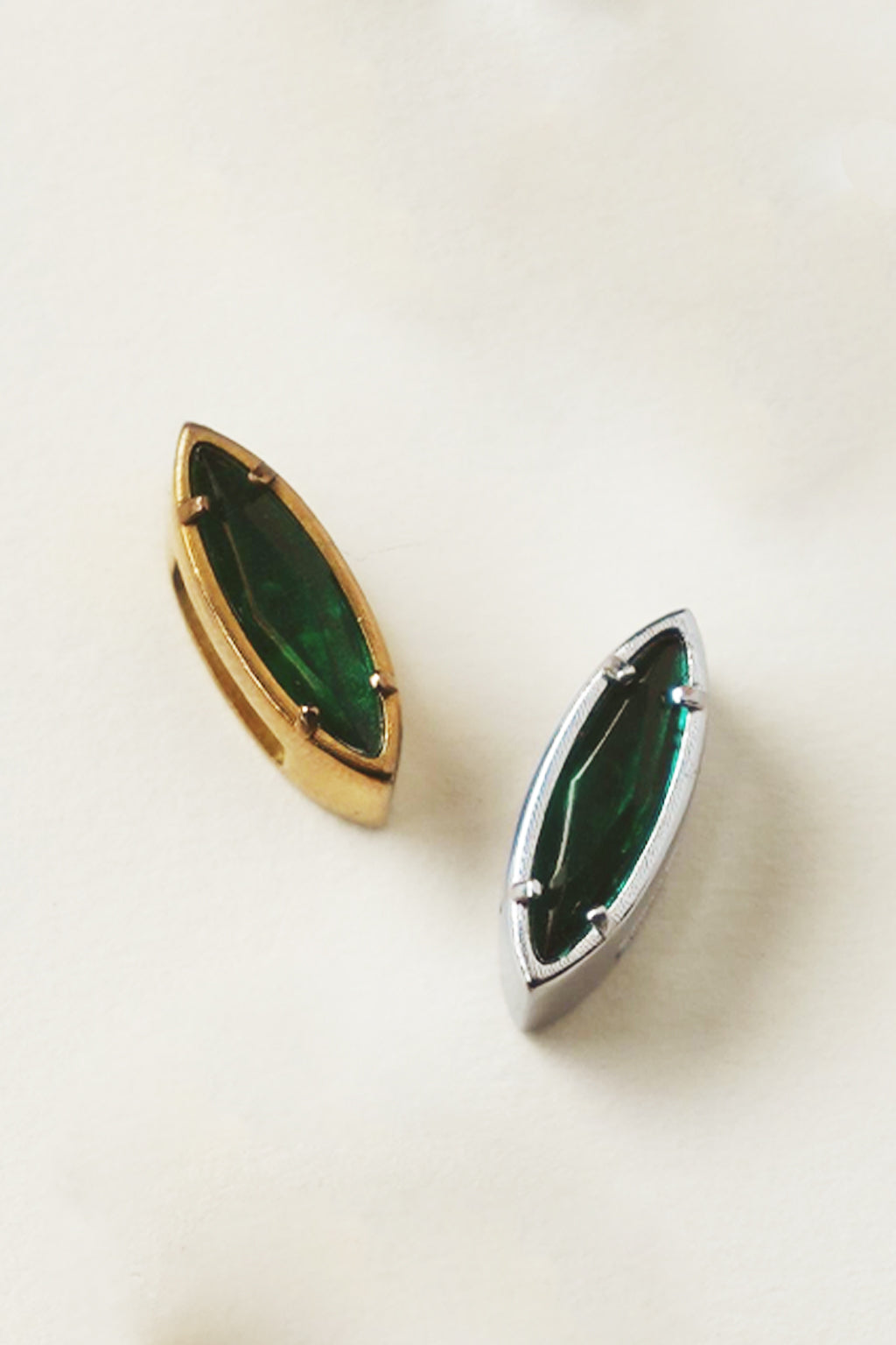 month by month birthstone slider