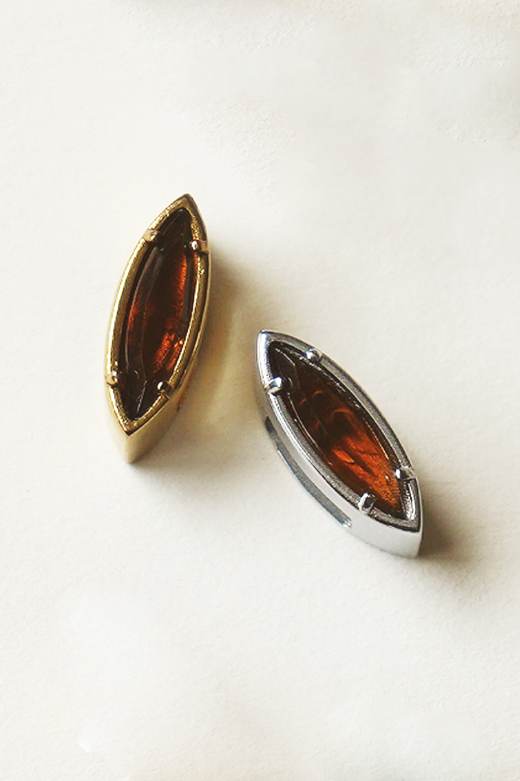 month by month birthstone slider