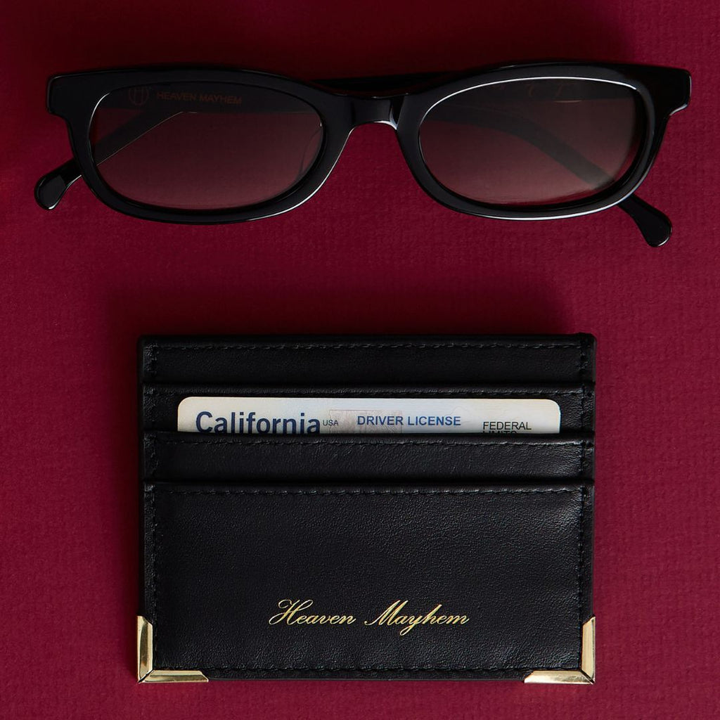 CARDHOLDER - image 8