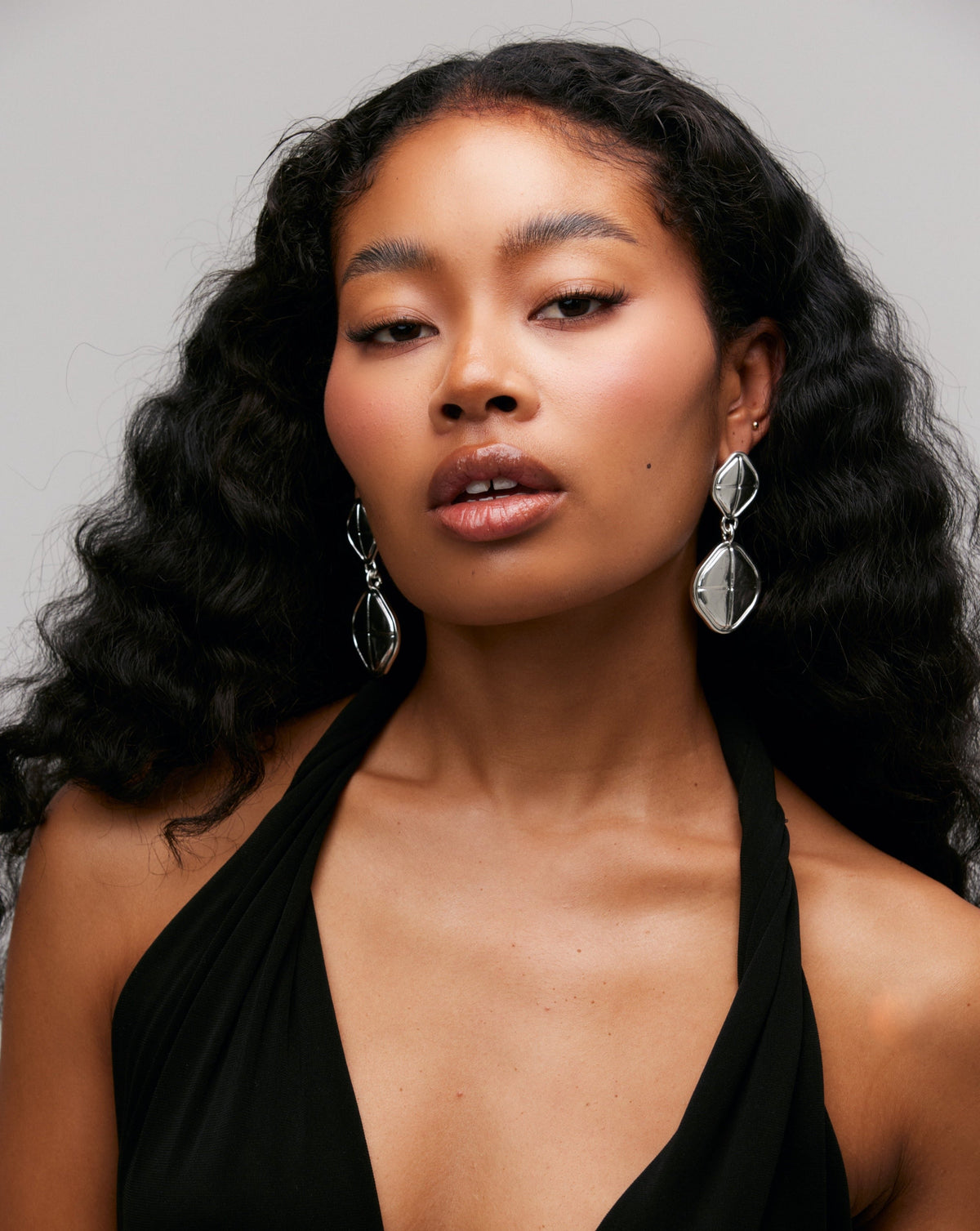 ALMA CLIP-ON EARRINGS - image 9