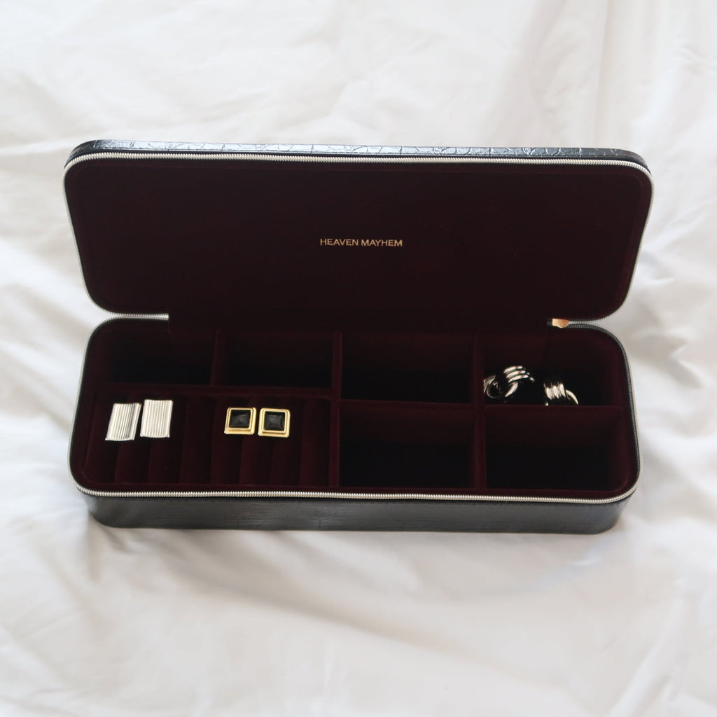 JEWELRY TRAVEL CASE - image 3