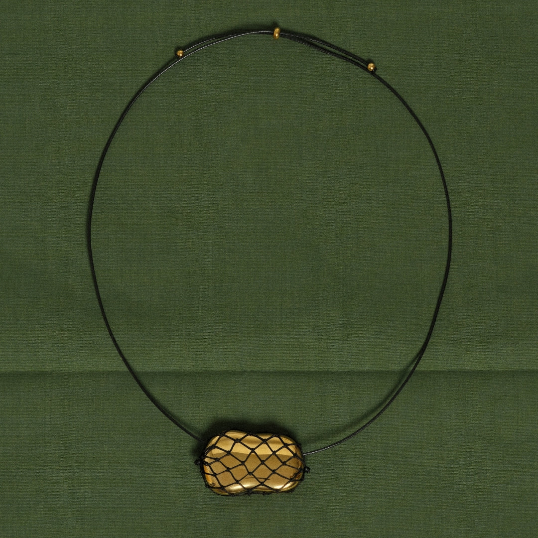 JULIA NET NECKLACE - image 17