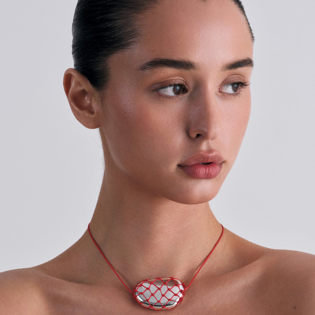 JULIA NET NECKLACE - image 27