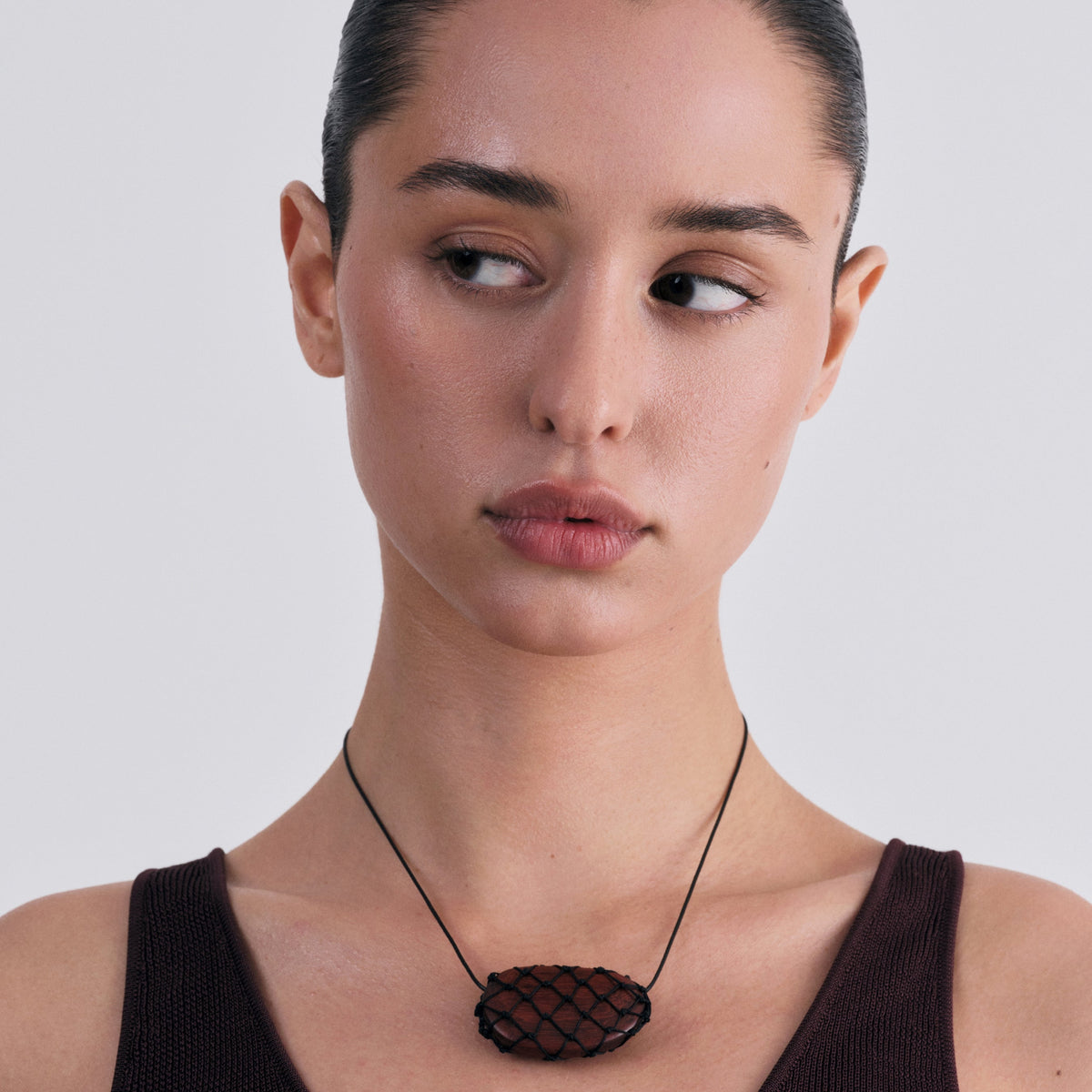 JULIA NET NECKLACE - image 24