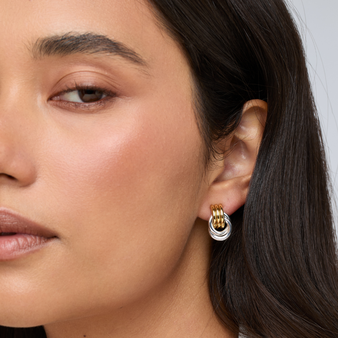 MICRO KNOT EARRINGS - image 7