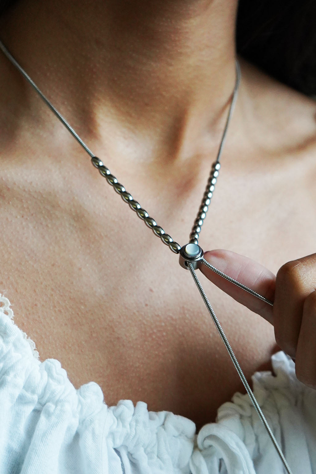all strung up adjustable necklace with mother of pearl