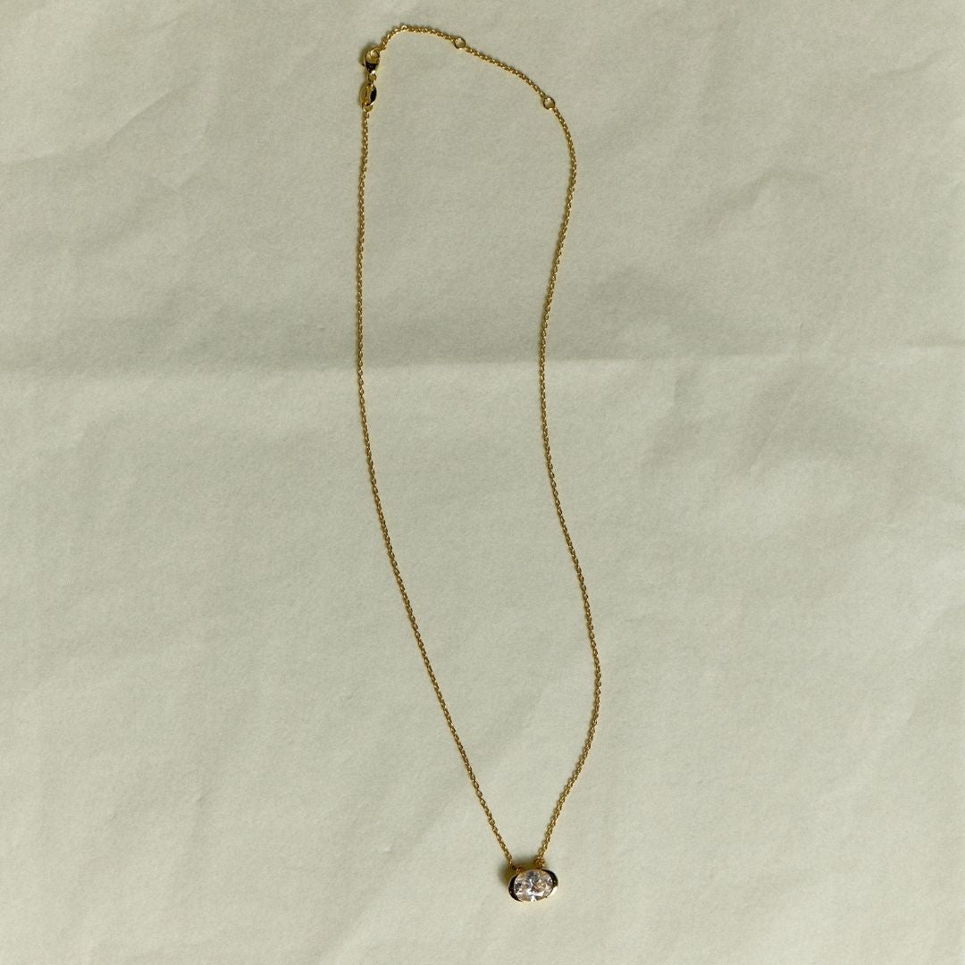 POISE NECKLACE - image 14