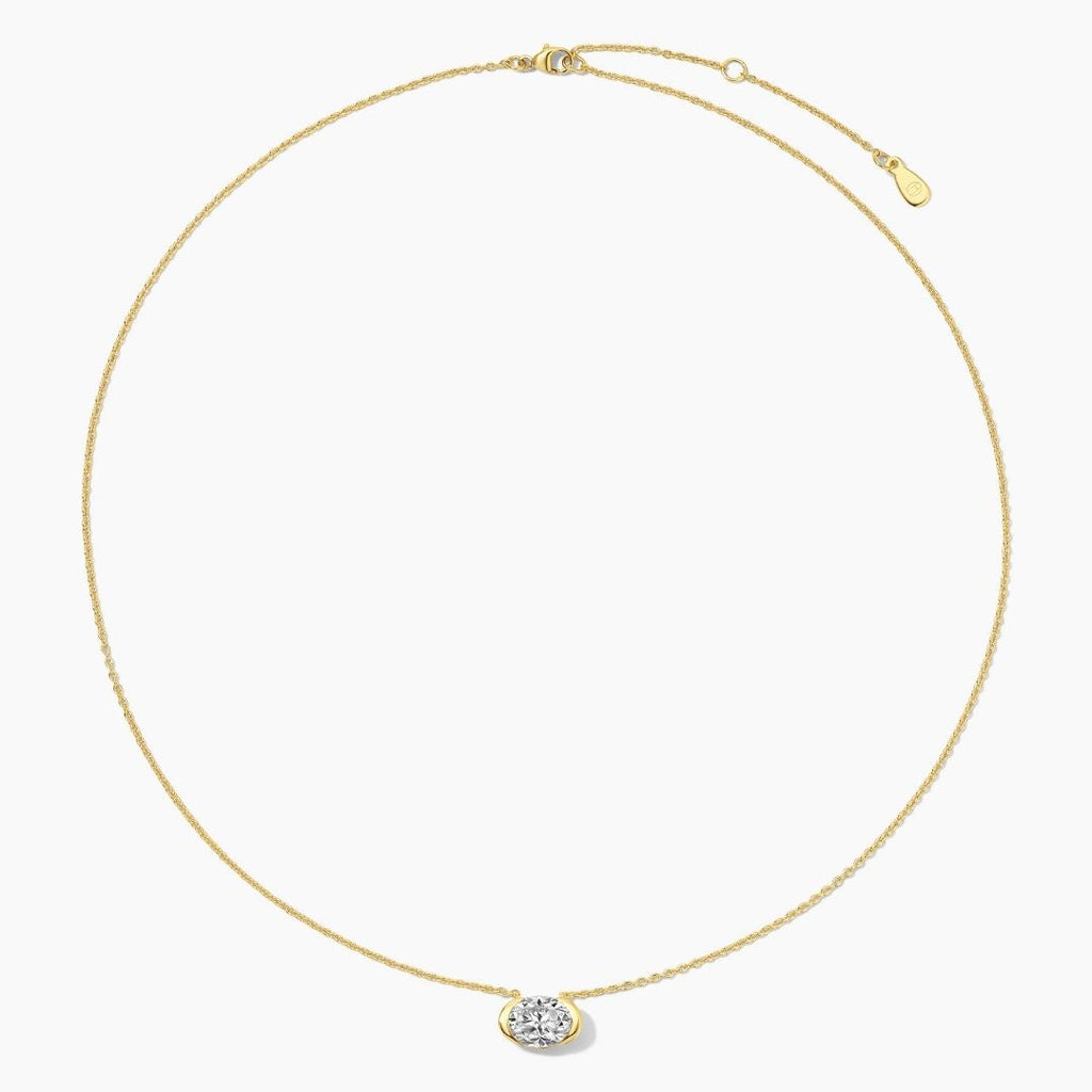 POISE NECKLACE
