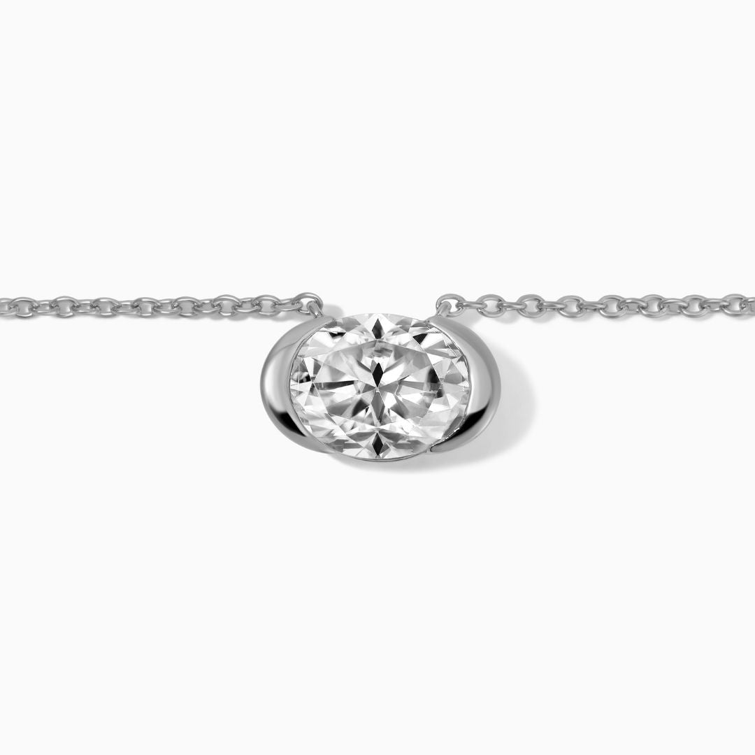POISE NECKLACE - image 10