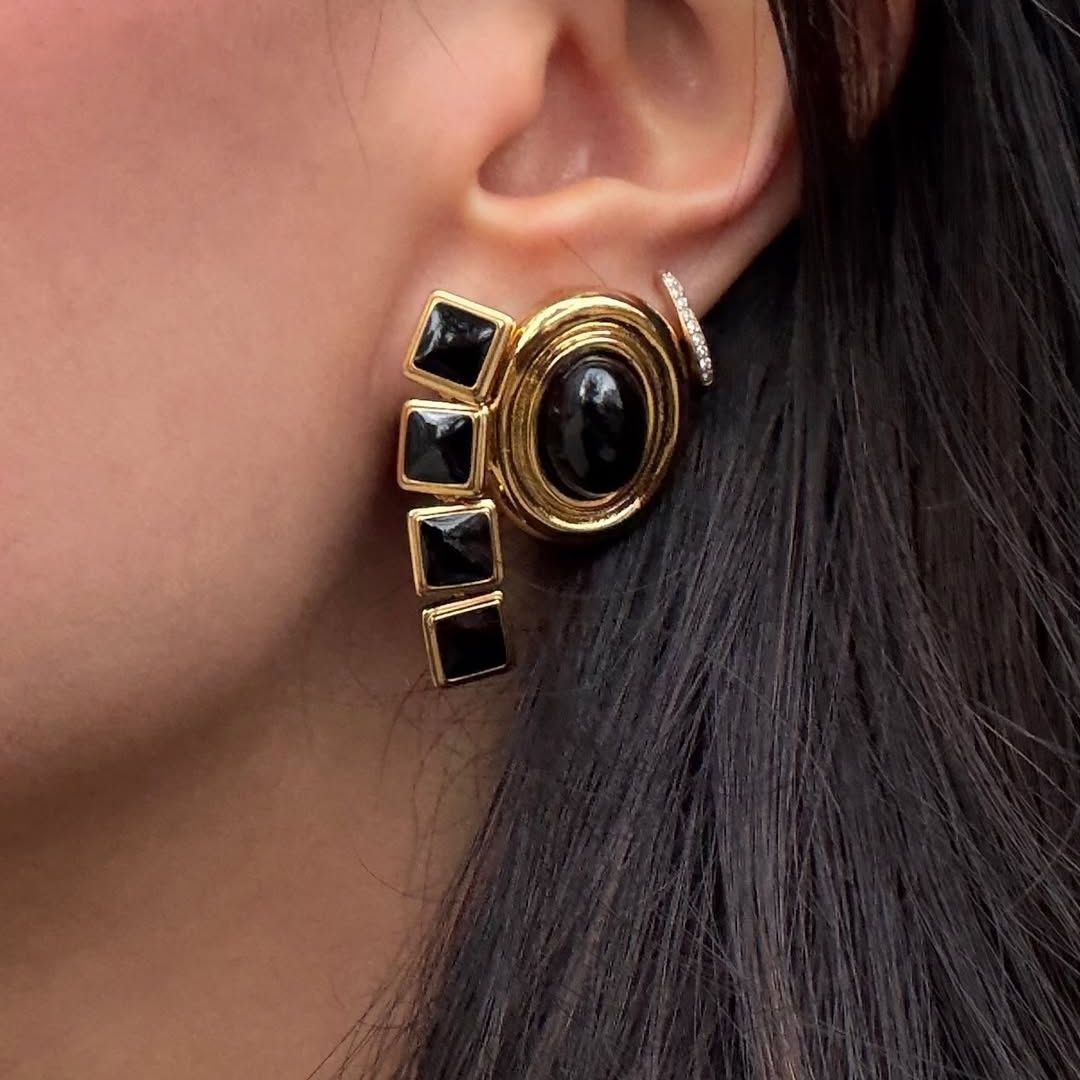 ARCHER DROP EARRINGS - image 3