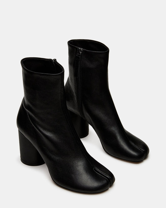 CARO BLACK LEATHER