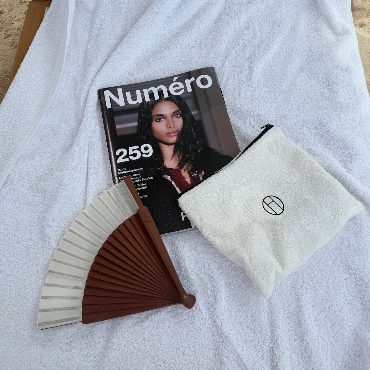 TOWEL POUCH - image 2