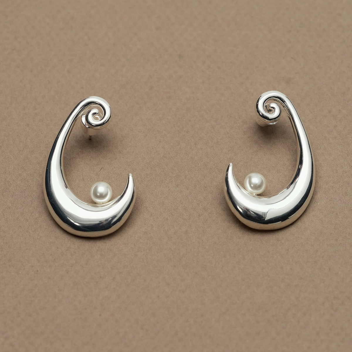 ANDER EARRINGS - image 6
