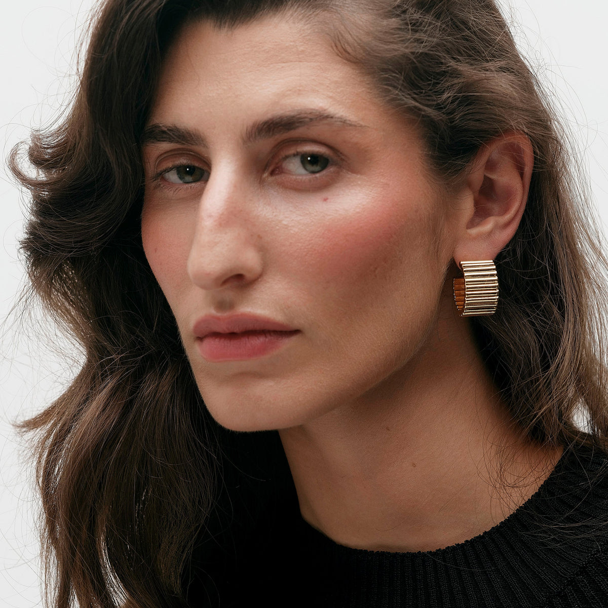INES EARRINGS - image 3